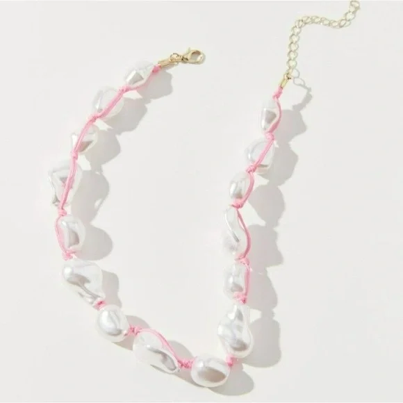 Urban Outfitters : Neon Pink Corded Pearl Necklace | NWT - Picture 2 of 5